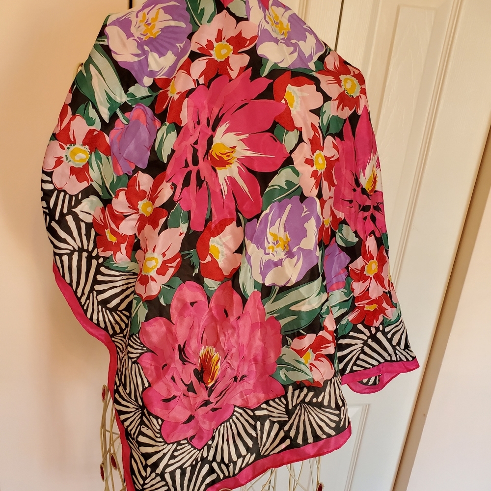Adrienne Vittadini silk scarf